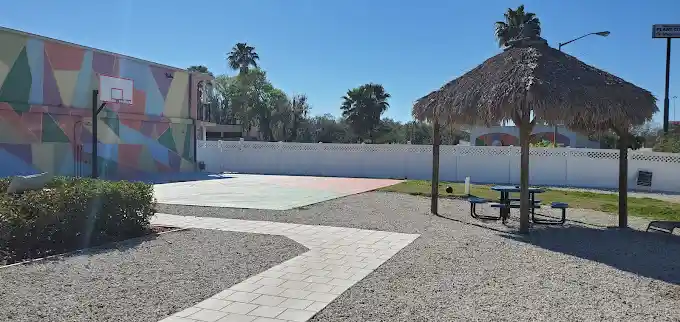 s4ykgqc5lqe9eabdaobh-1232186