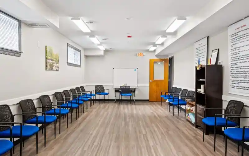 emuri4chm2pkfswq3eiu