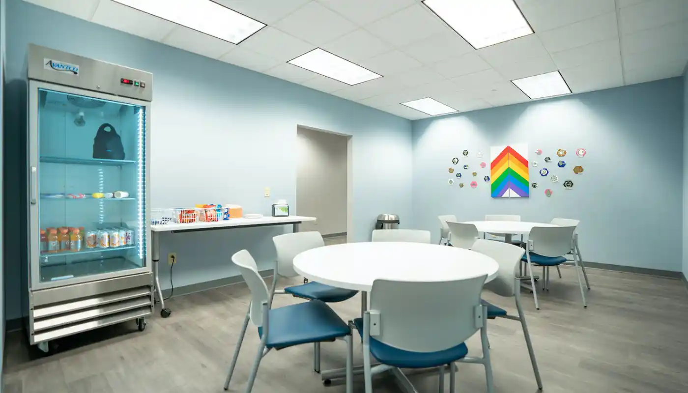 j4uouvnavcbl3cow0eih