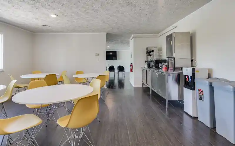 voutwl14gf6ngmolyfmu