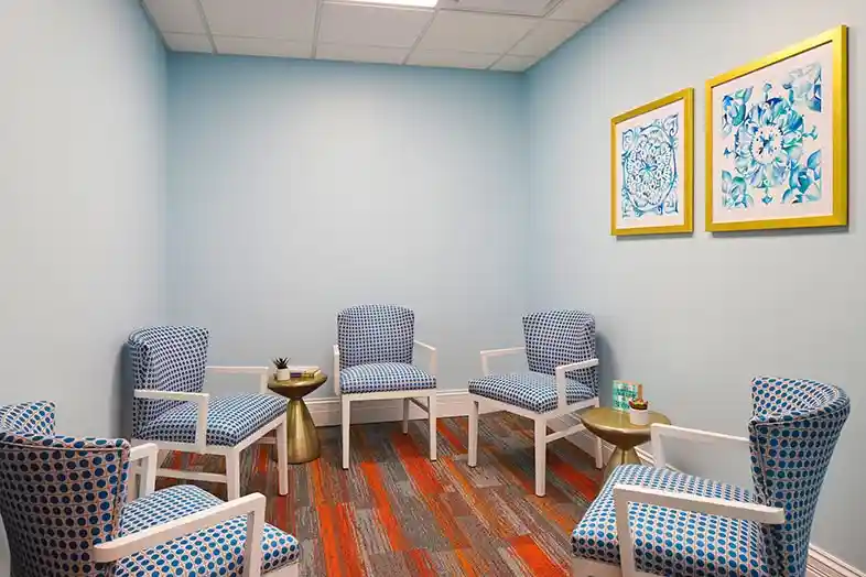 q5y6efdqnpp6omvfznd1-4352823