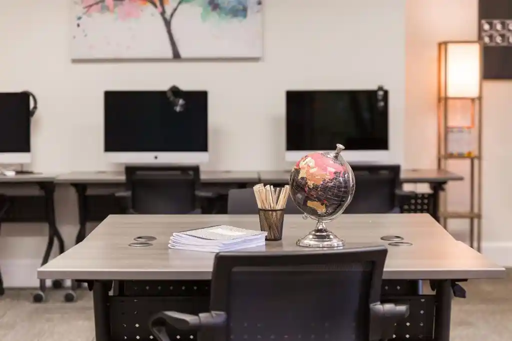 i79lkuwtzlcifmvtjuht