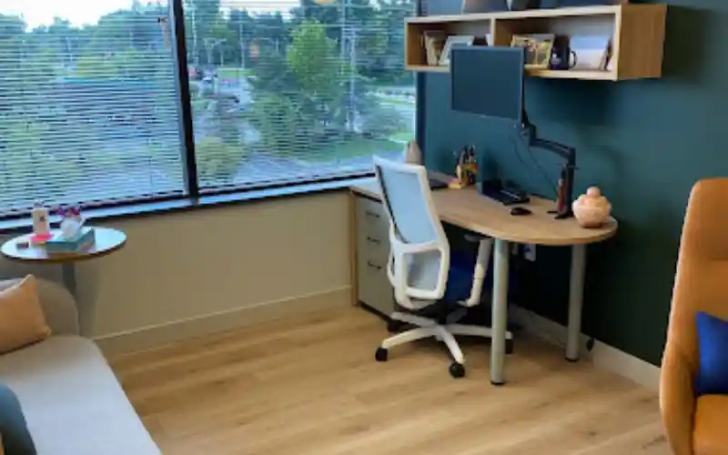 kjqitqdz4uahhdiaxbv5