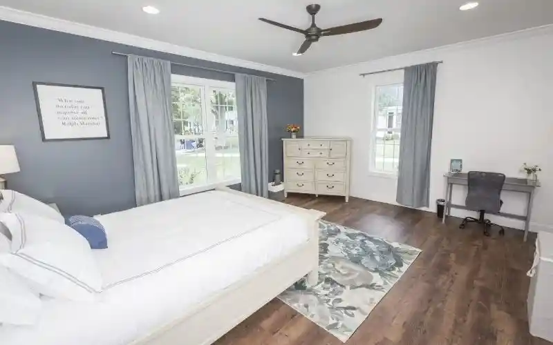 q4m2vcdmgivsprtwfouc