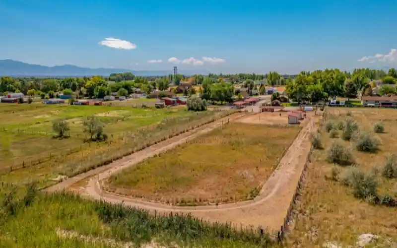 qgiozm8el8v4vw9horua