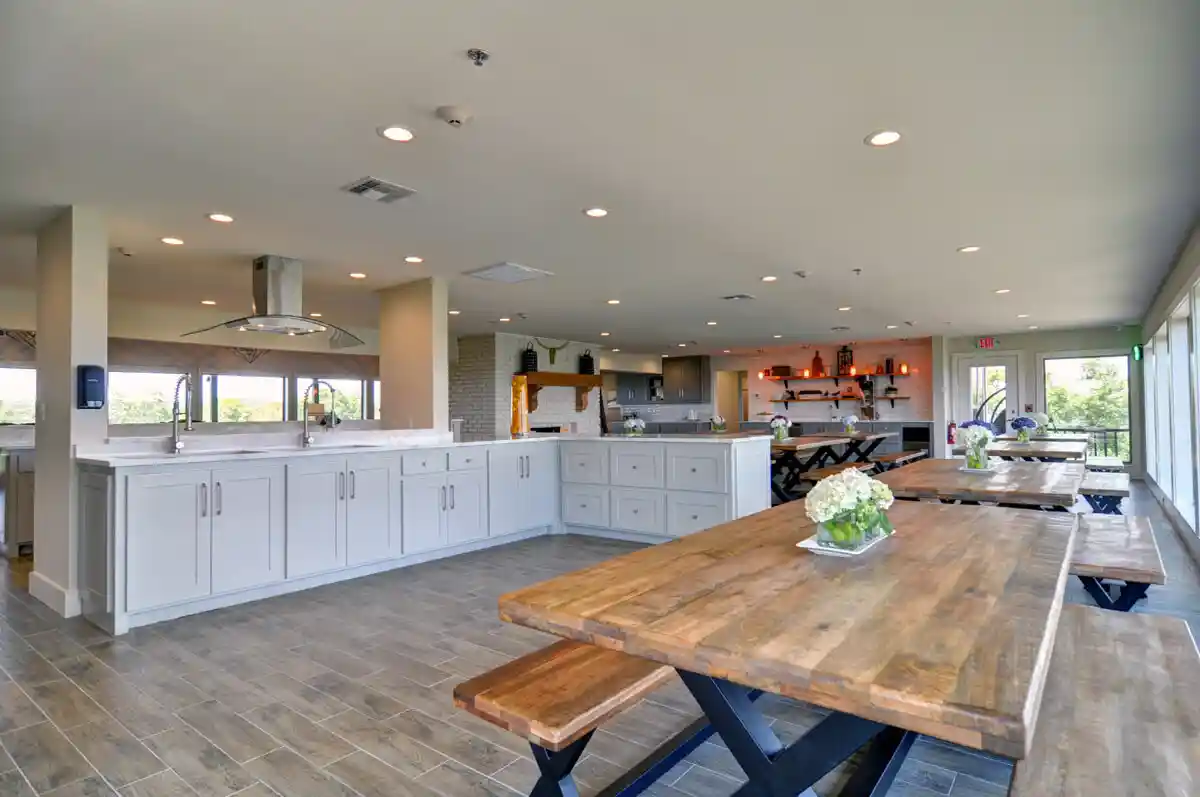 uma2hmwgobeblkacdzcm