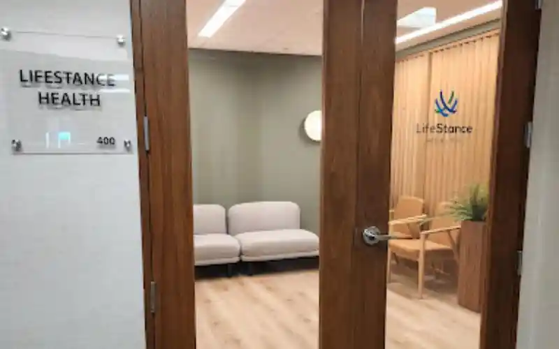 uqxtuyqh8tywbeohlmwc