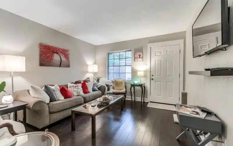 yzi1cuifjvz2c94liafs