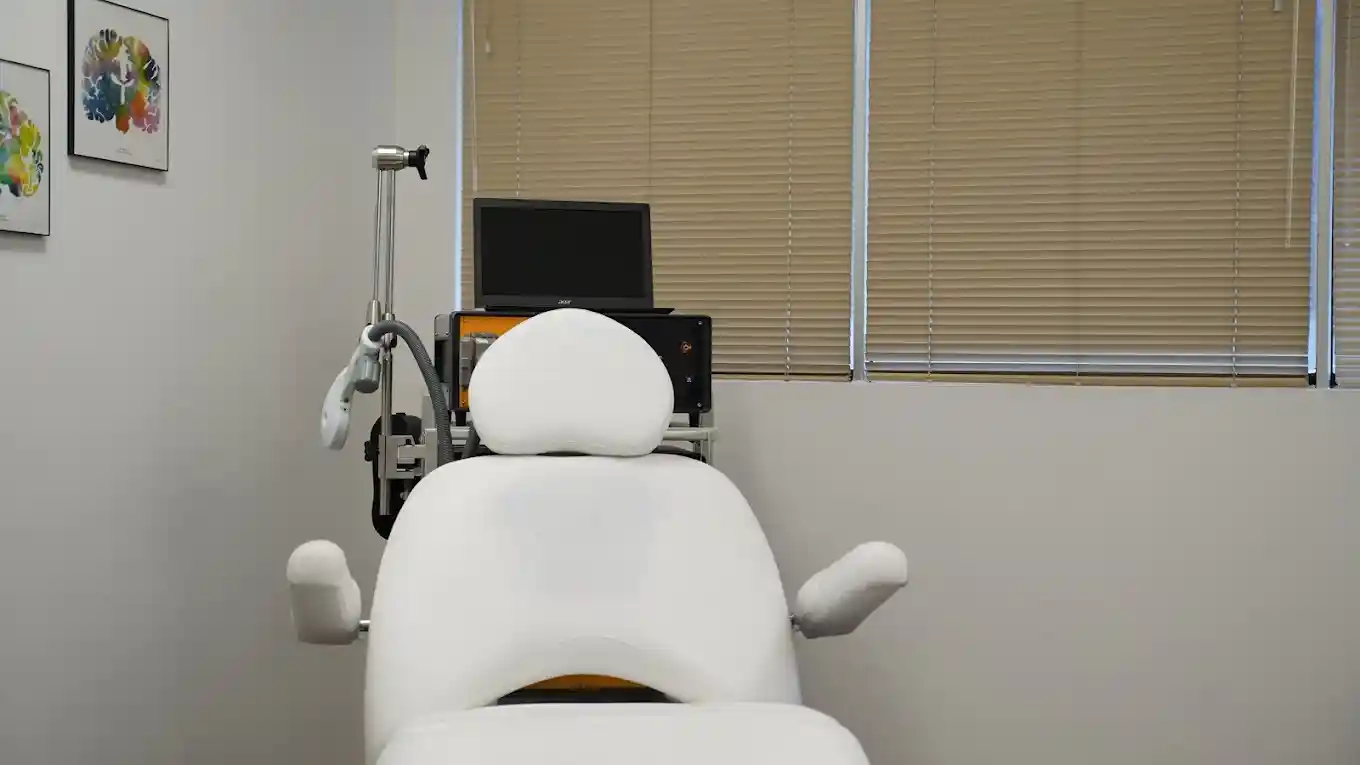 ehdr5fjnbneddwy3flld