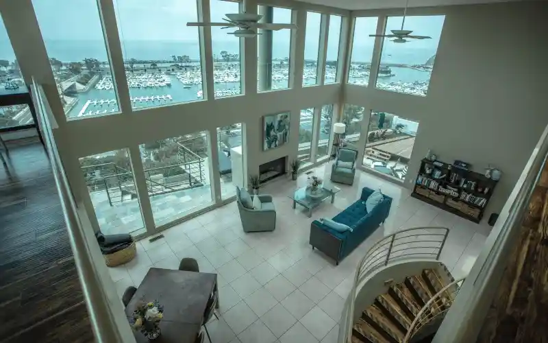 gmrlysvxfdxzggn4yvw8