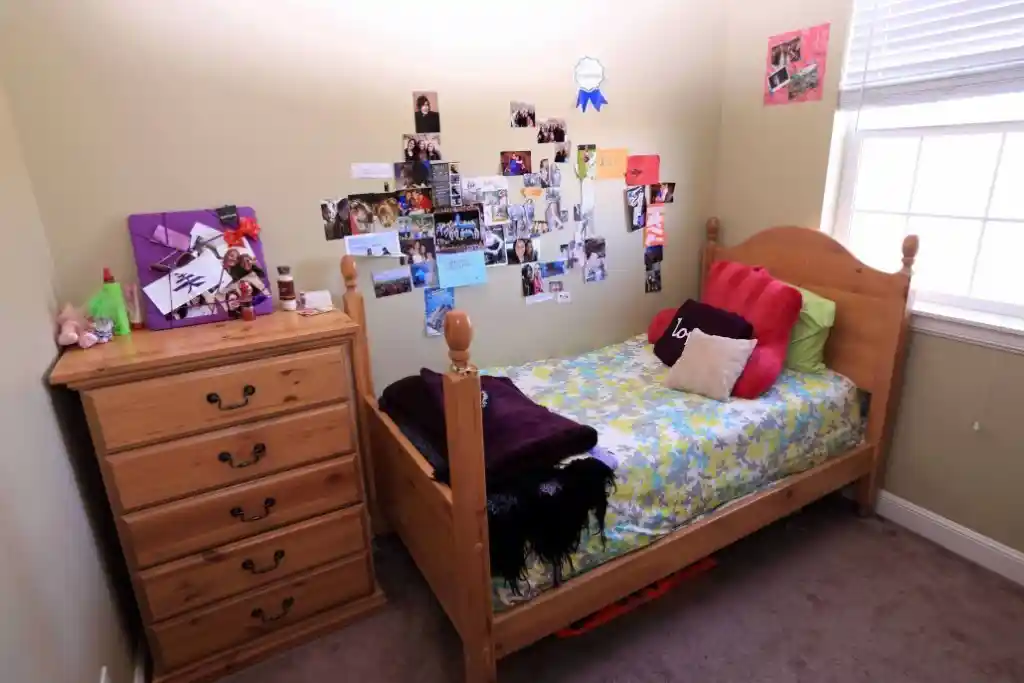 kjplsttqvxjtuzpeivq9