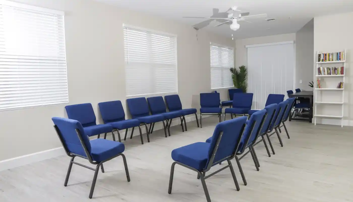 ot0lqfpdqzakacdbnswr