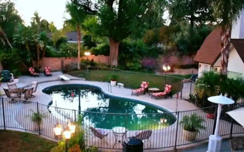 p9j31lt00o1tyxbya4ib