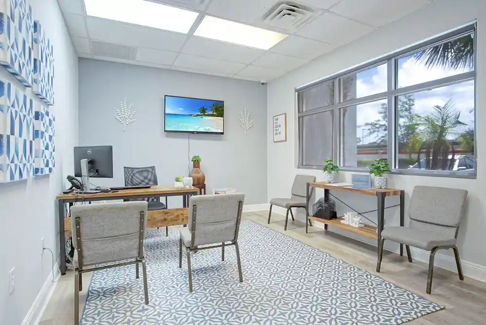 vwuxwvbktyckwbz0etzg